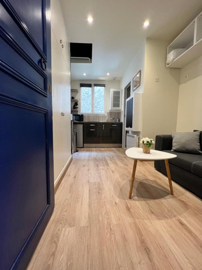 Studio Neuf Entierement Equipe Et Bien Situe. Apartment Paris Bagian luar foto
