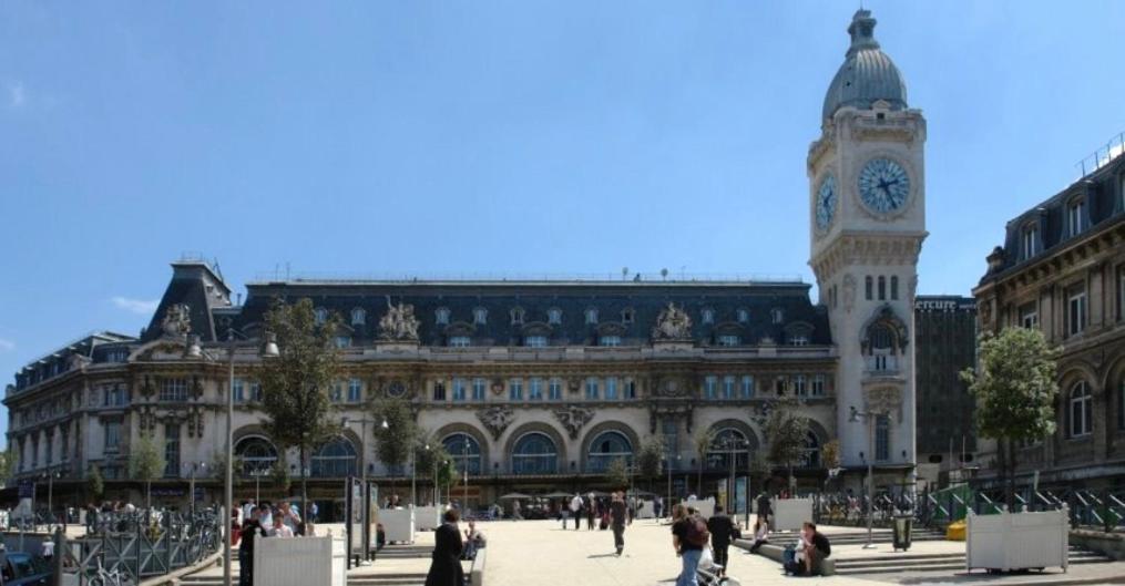 Studio Neuf Entierement Equipe Et Bien Situe. Apartment Paris Bagian luar foto