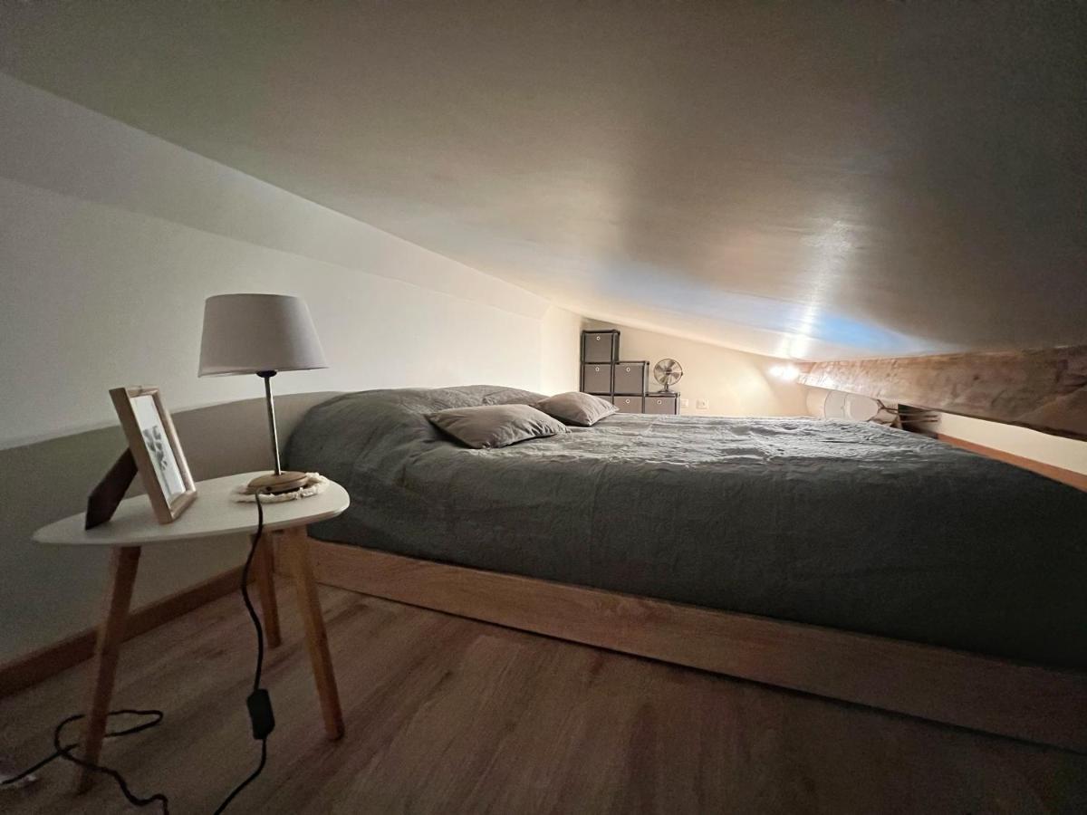 Studio Neuf Entierement Equipe Et Bien Situe. Apartment Paris Bagian luar foto